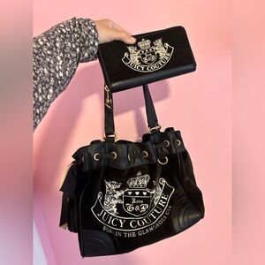 Vintage/Y2K Juicy Couture Black DayDreamer Bag with Matching Wallet